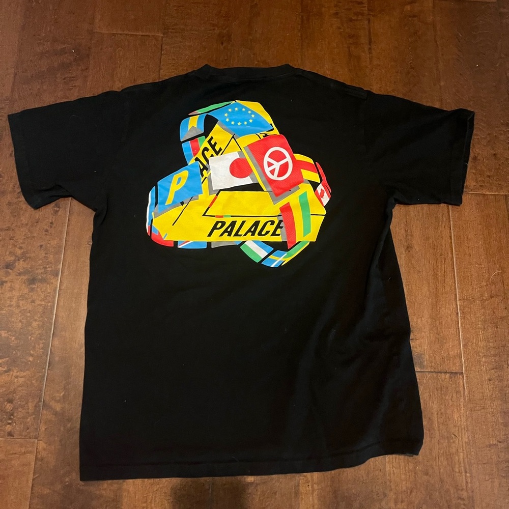 PALACE black tri flag tee